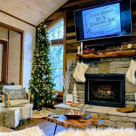 Nordic Mountain Modern Lodge - Family Friendly Luxury Cabin In Walden'S Ridge 세비어빌 외부 사진