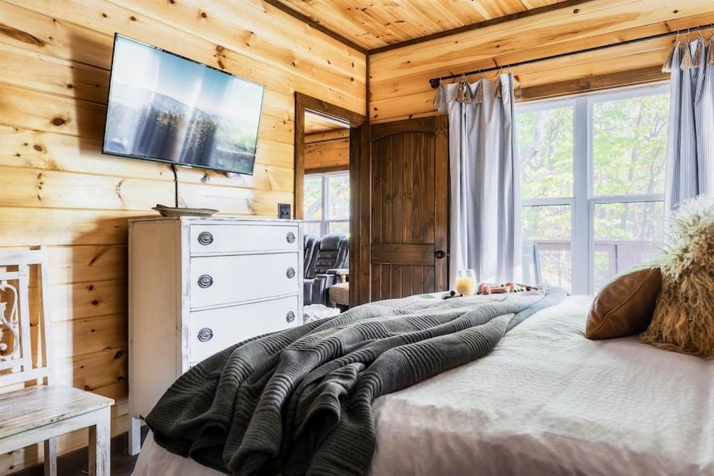 Nordic Mountain Modern Lodge - Family Friendly Luxury Cabin In Walden'S Ridge 세비어빌 외부 사진
