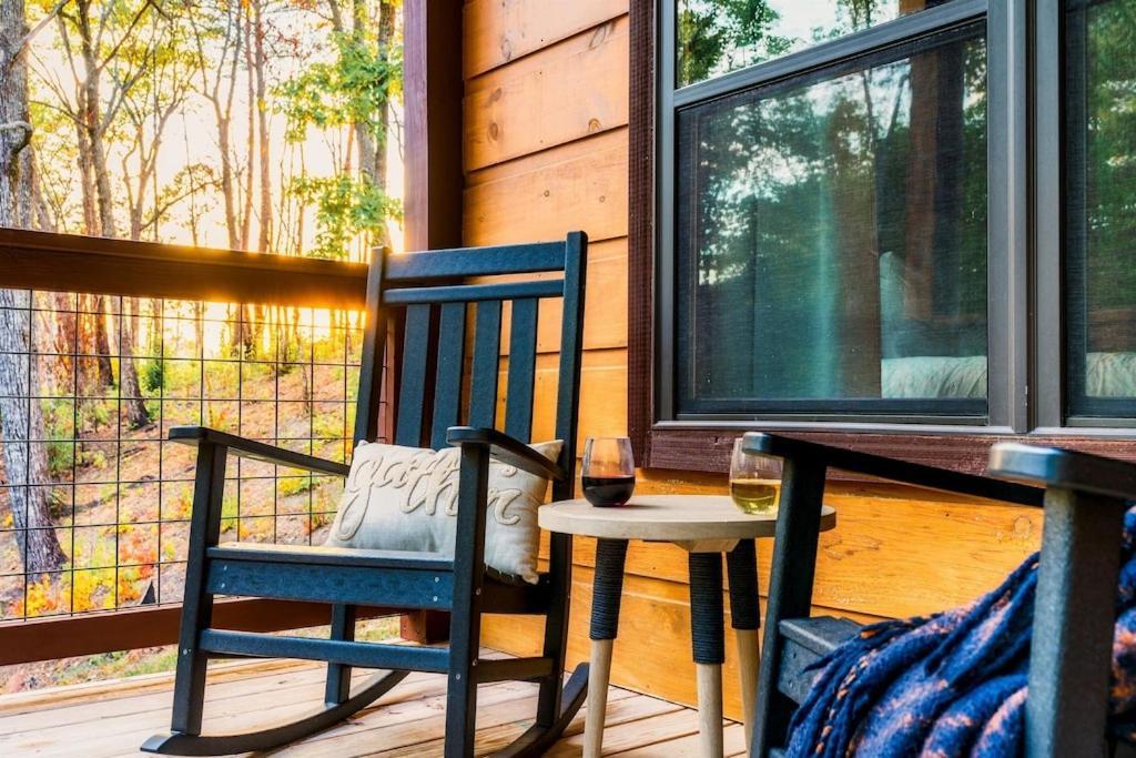 Nordic Mountain Modern Lodge - Family Friendly Luxury Cabin In Walden'S Ridge 세비어빌 외부 사진