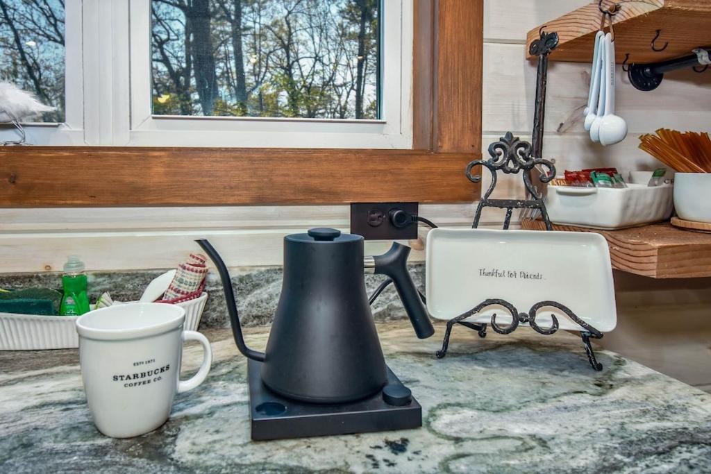 Nordic Mountain Modern Lodge - Family Friendly Luxury Cabin In Walden'S Ridge 세비어빌 외부 사진